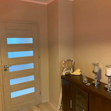 Appartement Apartament Bohaterow Westerplatte 20 à Zielona Góra Extérieur photo