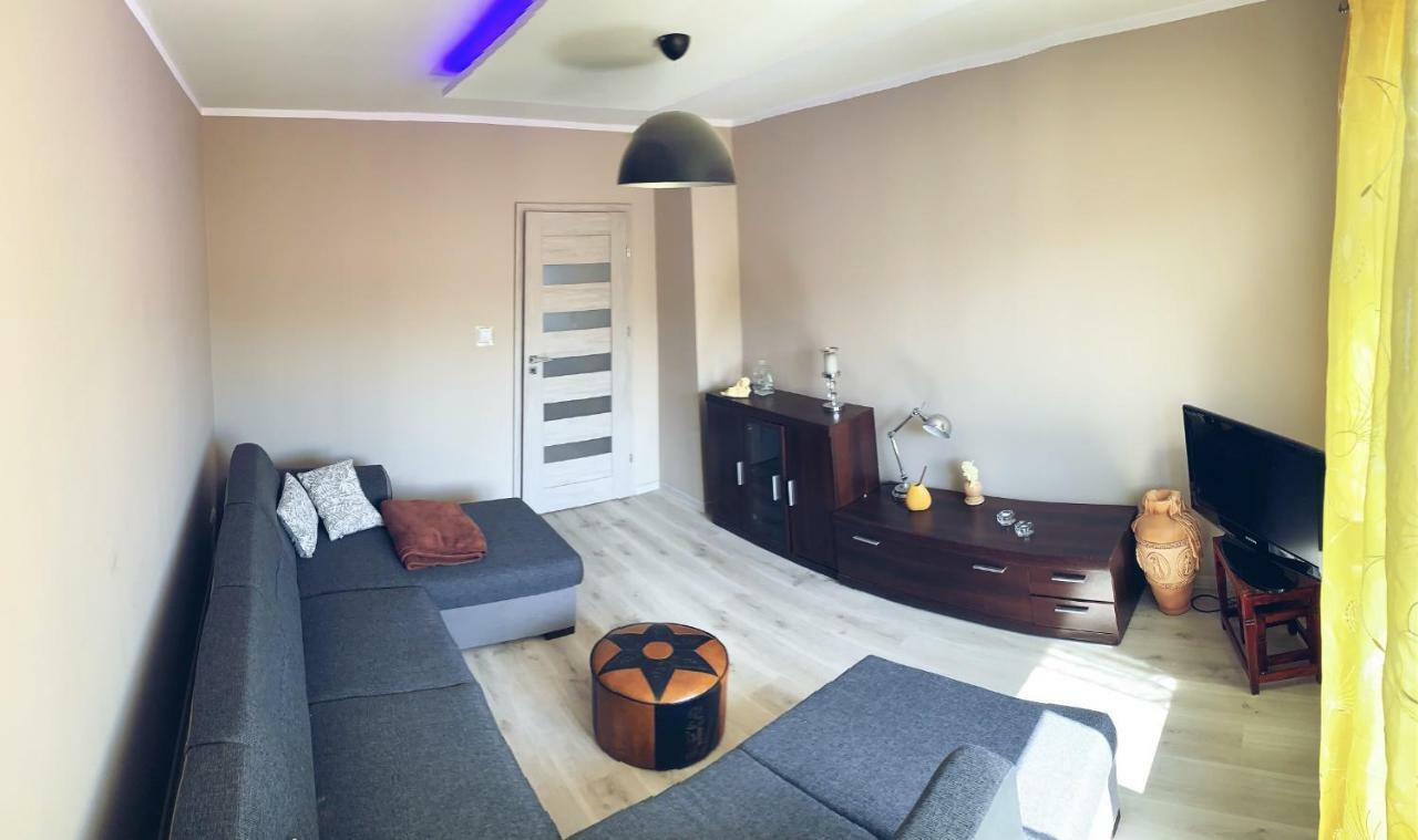 Appartement Apartament Bohaterow Westerplatte 20 à Zielona Góra Extérieur photo